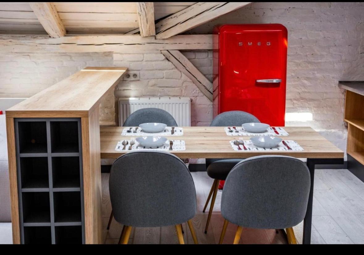 Romari Площа Ринок 29 Apartment ลวีฟ ภายนอก รูปภาพ