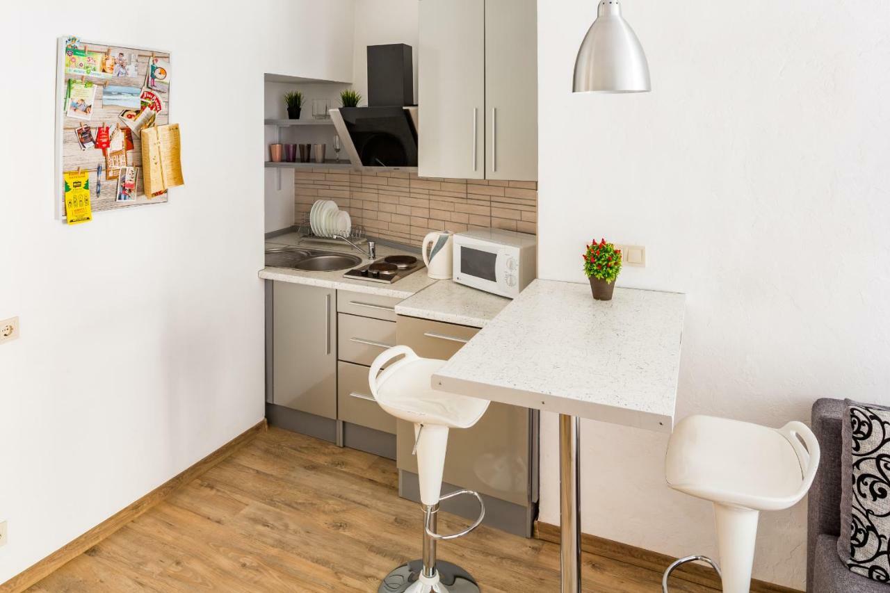 Romari Площа Ринок 29 Apartment ลวีฟ ภายนอก รูปภาพ