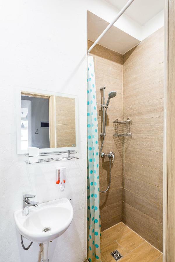 Romari Площа Ринок 29 Apartment ลวีฟ ภายนอก รูปภาพ